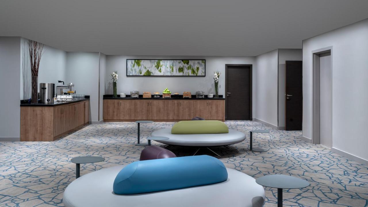 Ibis Jeddah Malik Road Hotel Bagian luar foto