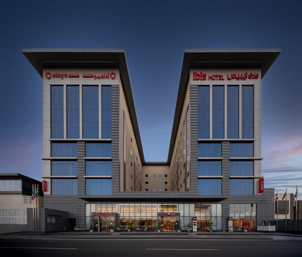 Ibis Jeddah Malik Road Hotel Bagian luar foto