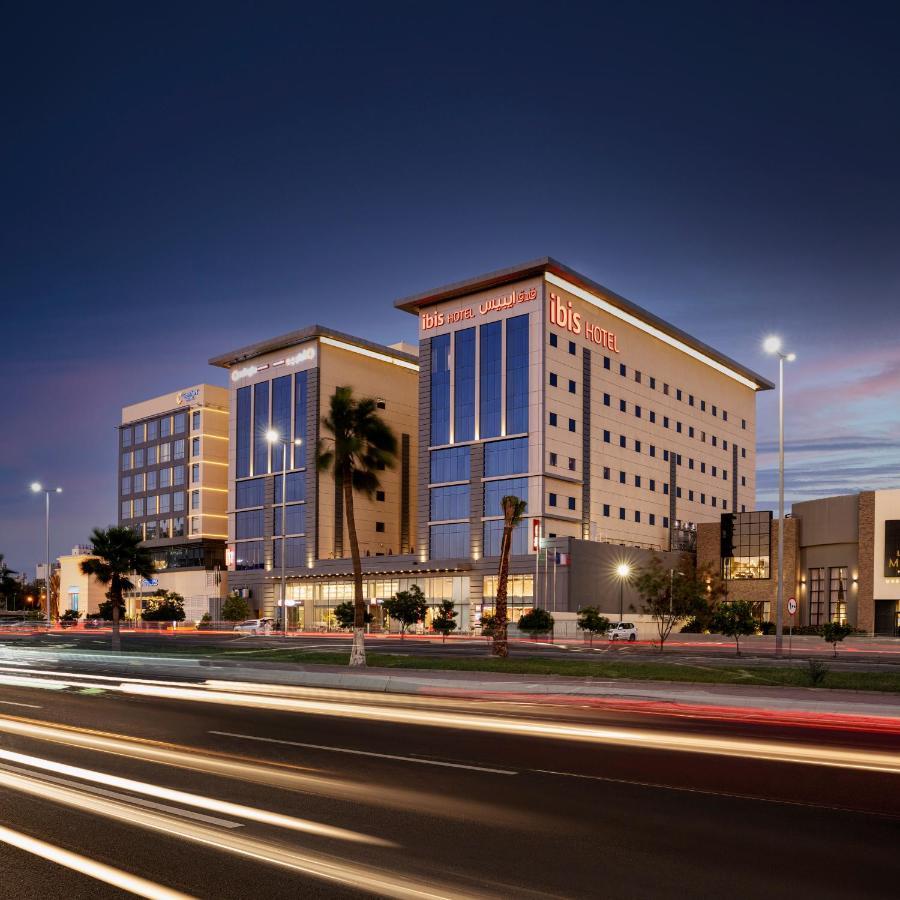 Ibis Jeddah Malik Road Hotel Bagian luar foto